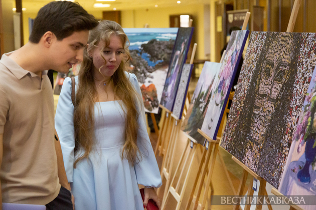 Открытие выставки ”Краски Азербайджана” в МГИМО
