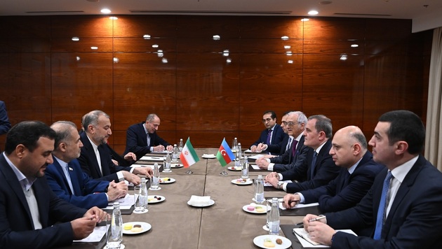 Встреча глав МИД Ирана и Азербайджана в Москве