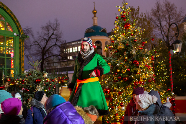 Площадка “Путешествия в Рождество” на Тверской площади