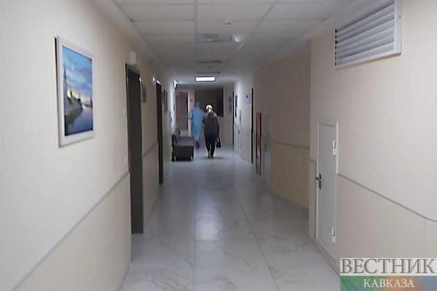 Еще три пациента пытались сбежать из-под карантина по коронавирусу в Петербурге