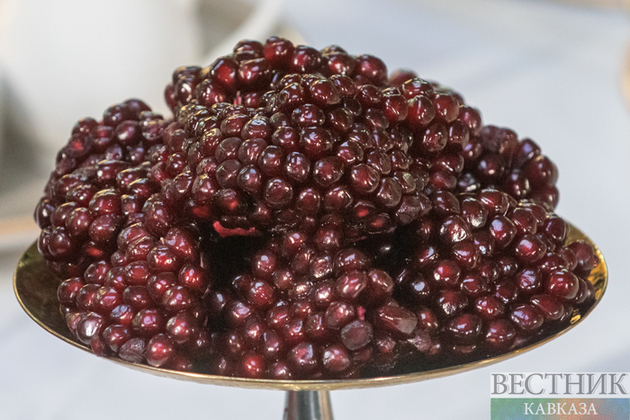 Зерна граната