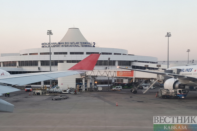 Turkish Airlines сокращает количество международных рейсов - СМИ