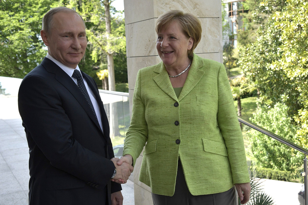 Кремль назвал главные темы переговоров Путина и Меркель 