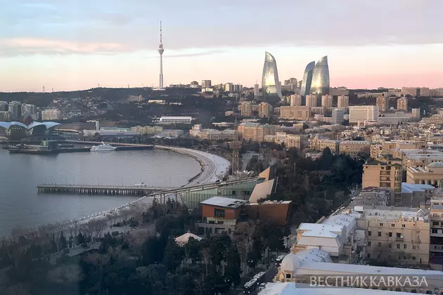 Рассвет в Баку
