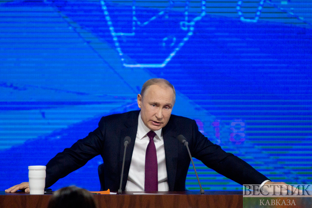 Путин: на фоне угроз терроризма спецслужбам СНГ необходимо укреплять связи 