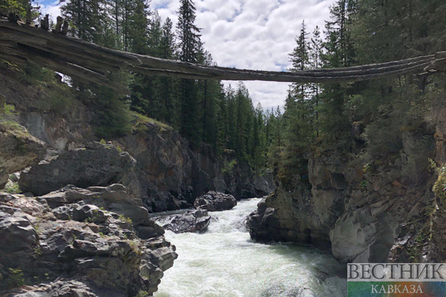 Порог Чертов мост на реке Чулышман