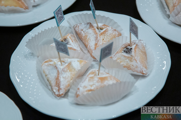 Что такое "уши Амана" и с чем их едят?