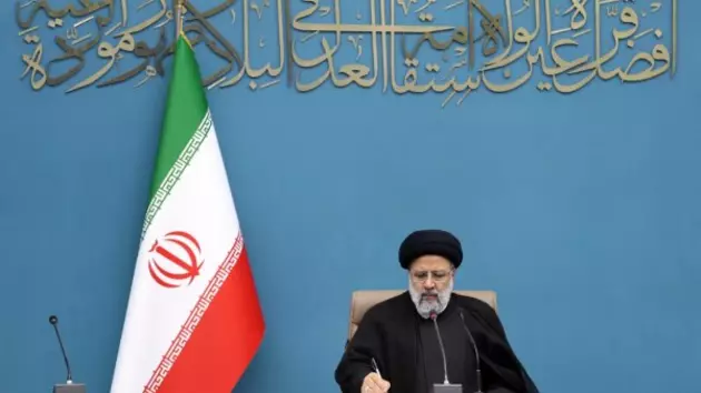 Президент Ирана обещал ответить на удар Израиля и смерть генерала КСИР