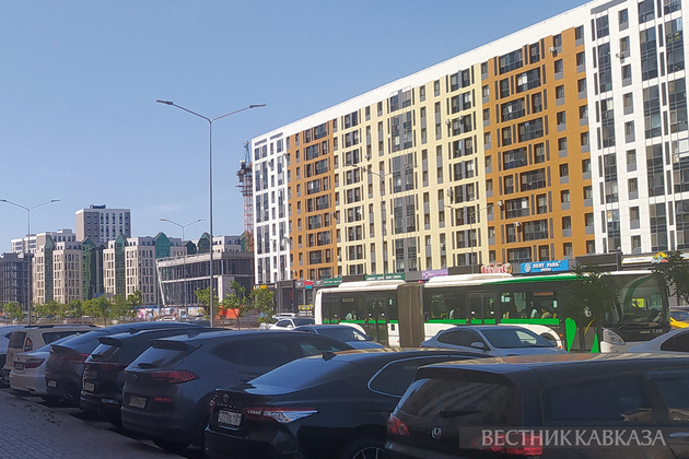 Жилые дома в Алматы на сутки остались без тепла