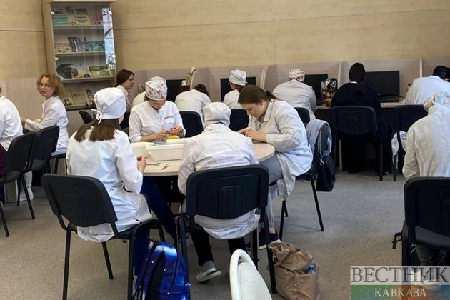 Студенты медицинского колледжа