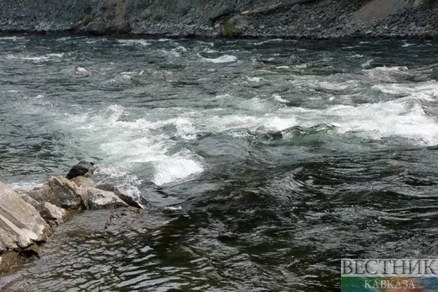 Миллиард кубометров воды сбросили в Каспийское море