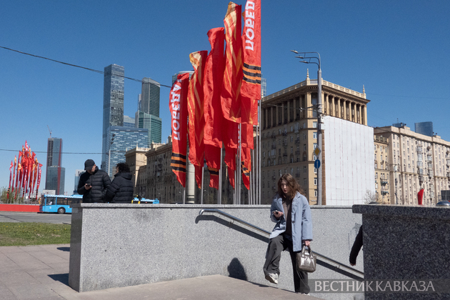 Праздничное оформление ко Дню Победы на Кутузовском проспекте