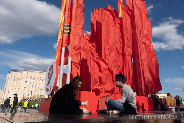 Праздничное оформление ко Дню Победы на Поклонной горе