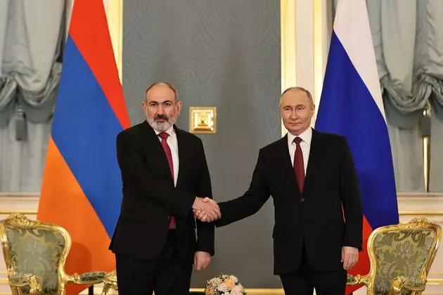 Путин и Пашинян обсуждают безопасность и региональные вопросы в Кремле