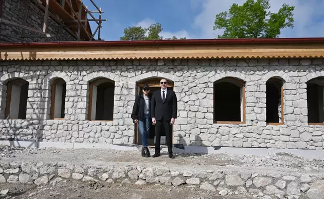 Ильхам и Мехрибан Алиевы посетили Физулинский район и Шушу