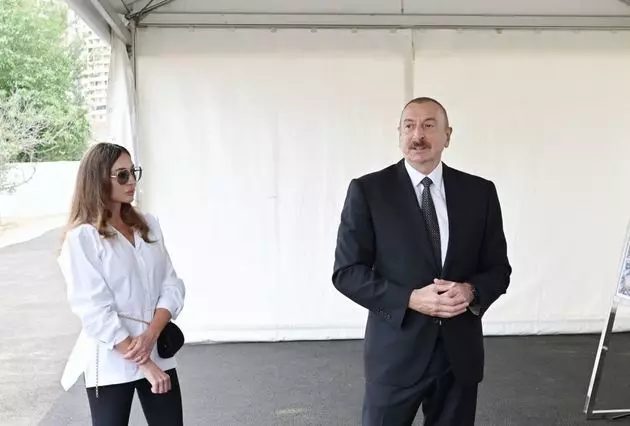 Ильхам и Мехрибан Алиевы участвуют в открытии фестиваля "Харыбюльбюль"