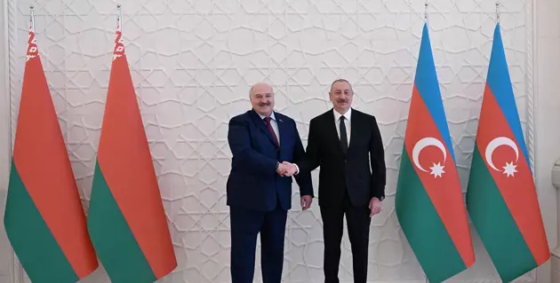 Ильхам Алиев и Александр Лукашенко проводят переговоры в Баку