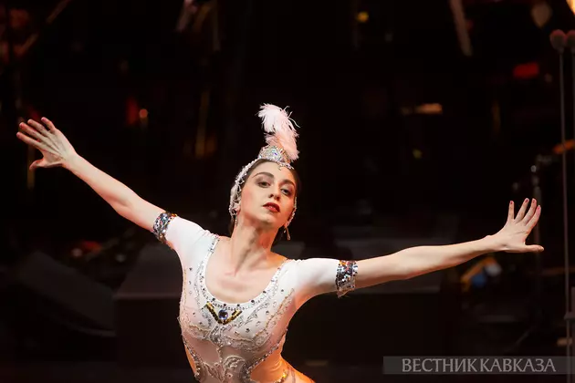 Сцена из балета Кара Караева “7 красавиц“