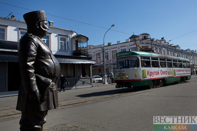 Во Владикавказе освятили патрульные машины ГИБДД