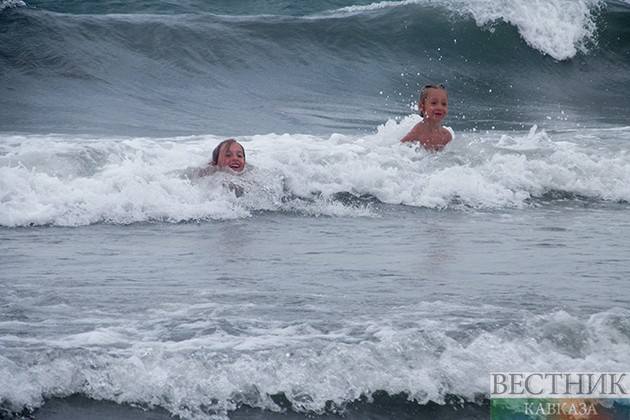 Запрет на купание в море ввели в Анапе