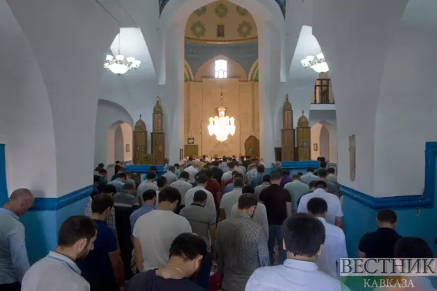 Имам Джума-мечети Дербента осудил террористические атаки в Дагестане