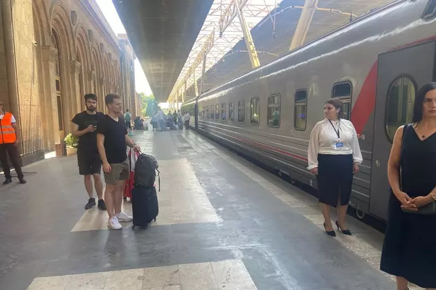 Отправление поезда Ереван-Батуми