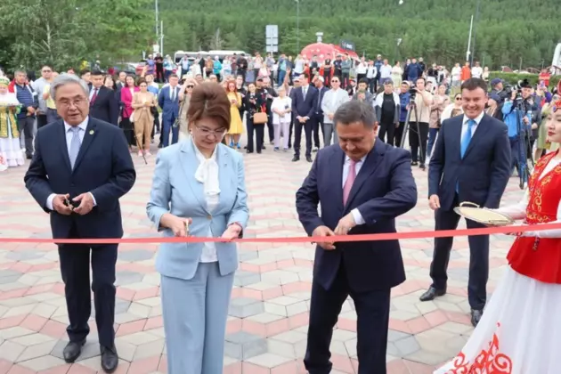 Новый мультимедийный комплекс заработал в казахстанском Боровом