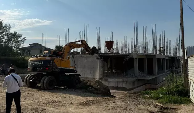 Алматы избавят от незаконно строящегося жилого комплекса