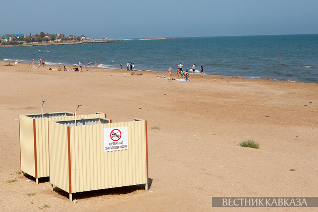 Пляж в Дербенте