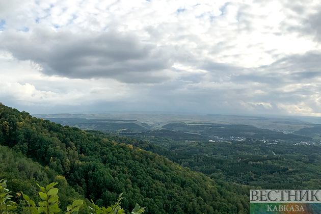 Комсомольский парк Кисловодска обзавелся уникальным эко-освещением