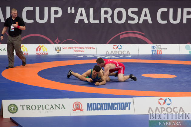 Житель Дагестана выиграл чемпионат мира по спортивной борьбе в 58 лет