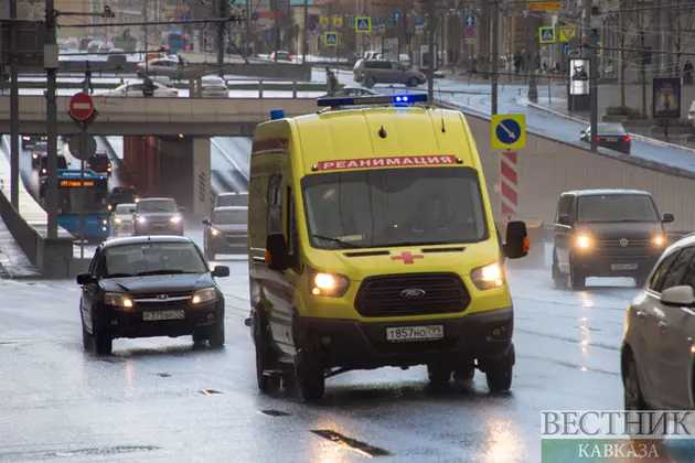 В Армавире перевернулась пассажирская "ГАЗель"