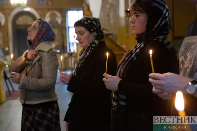 Служба в Храме Великомученика Георгия Победоносца в Грузинах