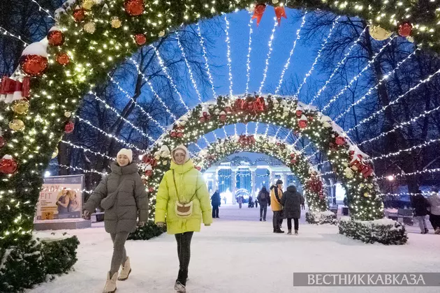 Новогодние украшения в парке Сокольники