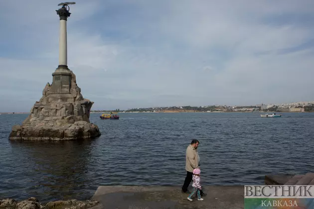 В Севастополе ввели режим ЧС из-за загрязнения мазутом берега