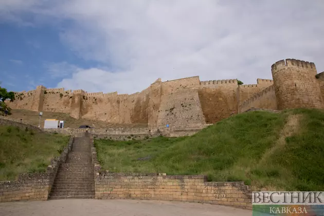 Реставрацию крепостных ворот завершили в Дербенте