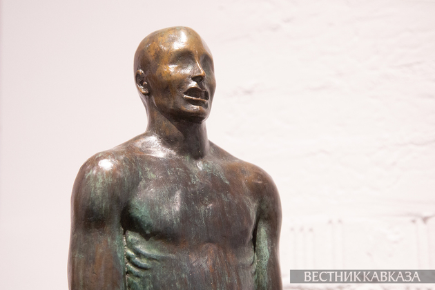 Открытие выставки “Школа Рукав“