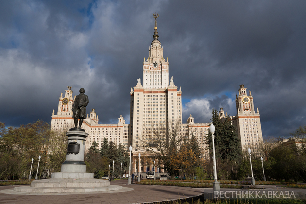 Главное здание МГУ