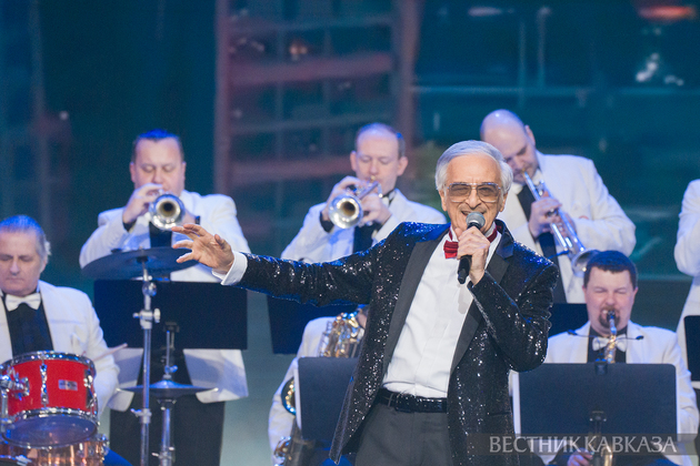 Полад Бюльбюль оглы