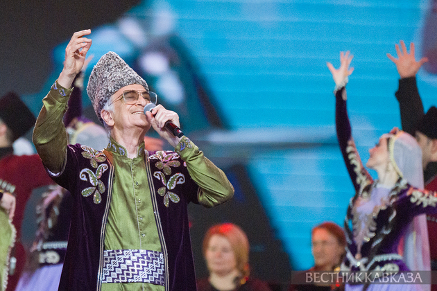 Полад Бюльбюль оглы