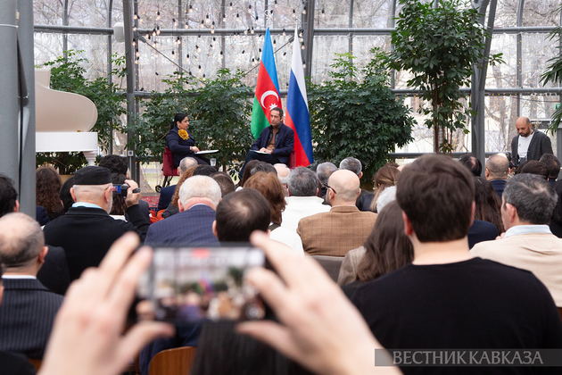 Павильон "Азербайджан" запустил проект "Точка зрения". Первый гость – посол Рахман Мустафаев