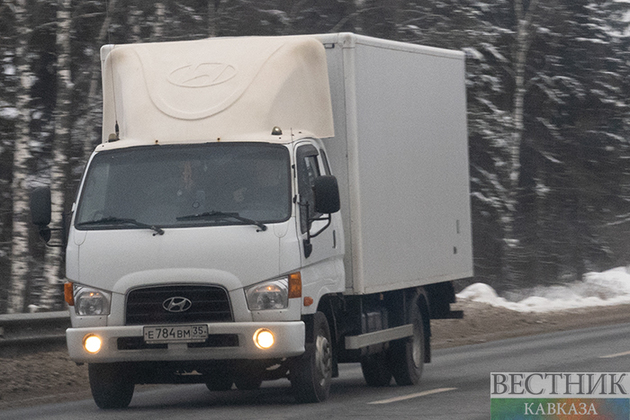 Ребенок сел за руль грузовика и был пойман в Анапе