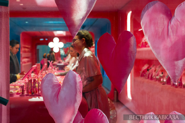 Продажа украшений ко дню святого Валентина в Москве