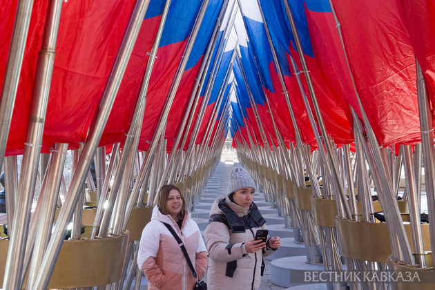 Украшения к 23 февраля на Манежной площади