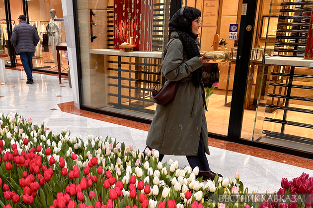 Продажа цветов в Петровском пассаже