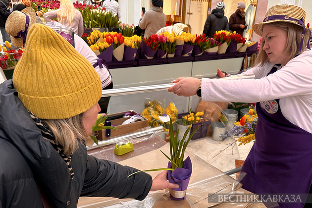 Продажа цветов в Петровском пассаже