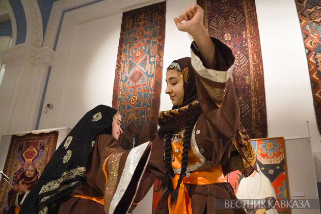 Открытие выставки “Вдохновленные ковром“