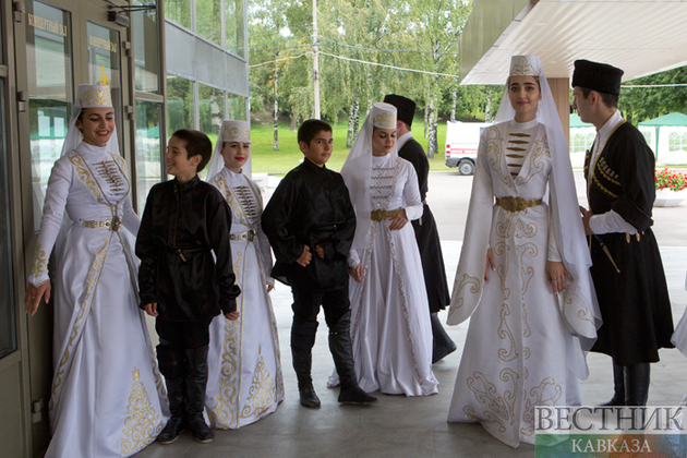 Ансамбль танца "Эльбрус" проедет с гастролями по югу России