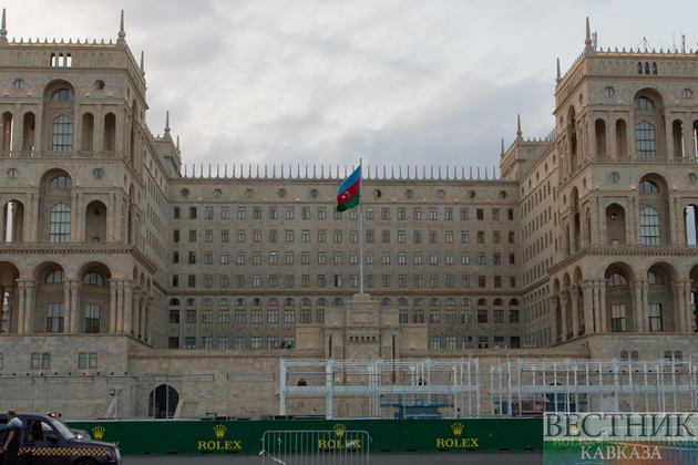 Особый карантинный режим снова продлен в Азербайджане