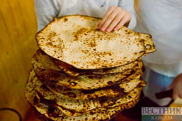 Песах 2025: какого числа, что за праздник, история, седер и маца, традиции и суть